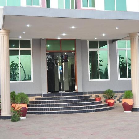 Elanacha Hotel Аруша Экстерьер фото